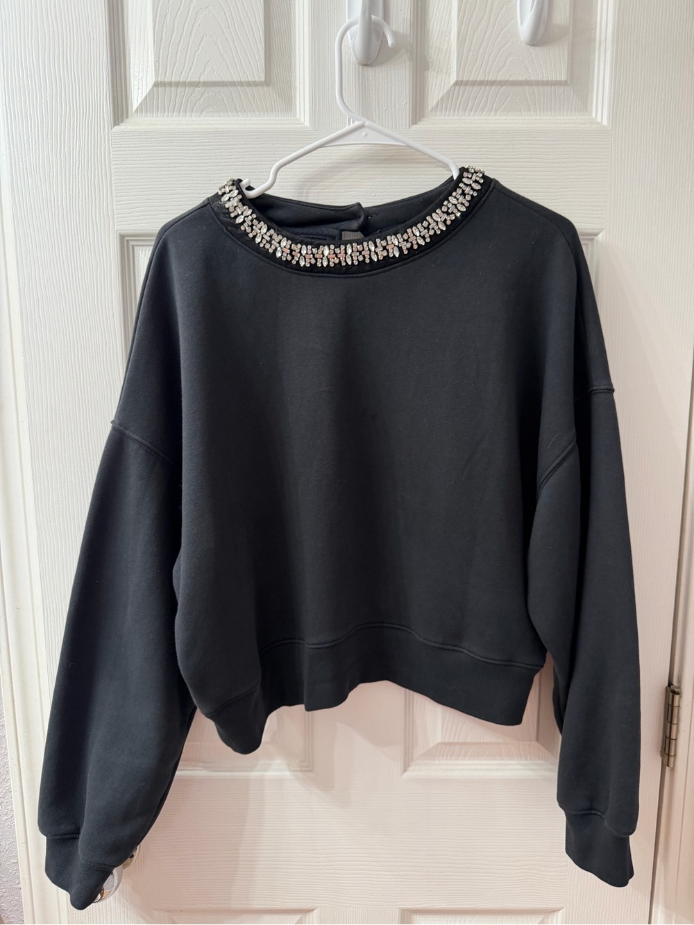 GAP Black Crewneck Sweatshirt with Crystal Neckline Women’s M